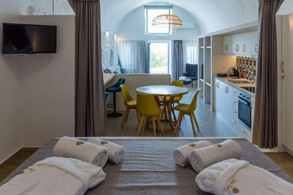 Vila Casa Tholari Al Mare Pera Gyalos Exteriér fotografie