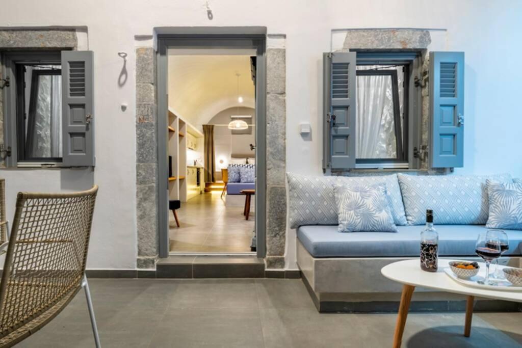 Vila Casa Tholari Al Mare Pera Gyalos Exteriér fotografie
